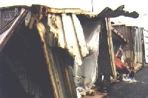 Повреждение нескольких контейнеров из-за неправильного крепления груза